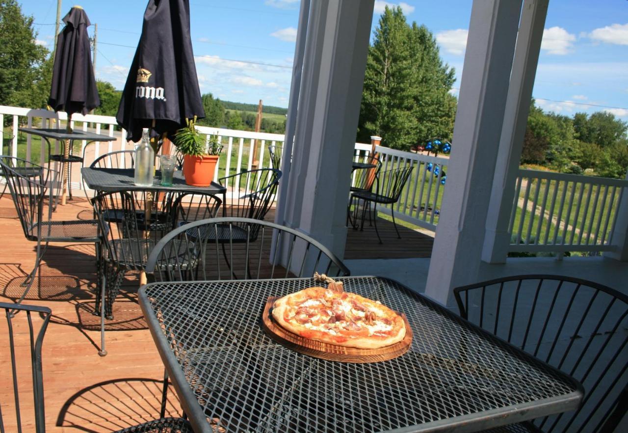Auberge Presbytere Mont Lac-Vert Hébertville Esterno foto