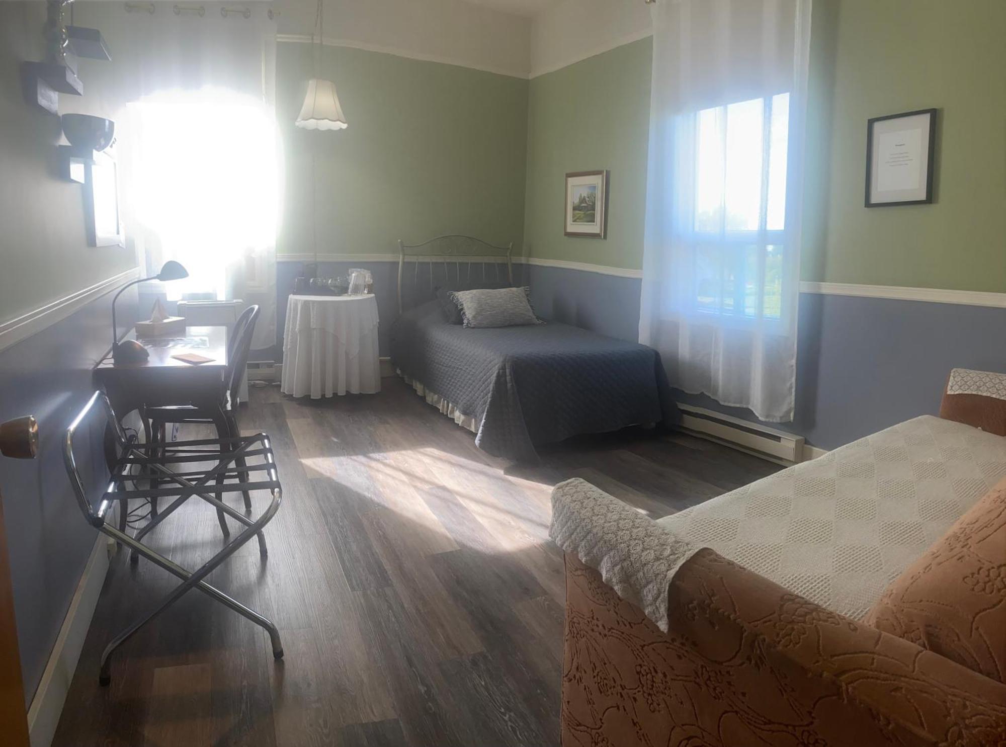 Auberge Presbytere Mont Lac-Vert Hébertville Esterno foto